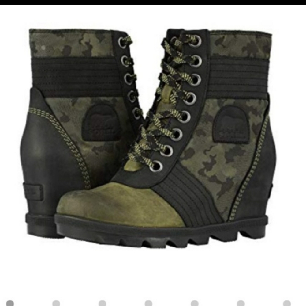 💋SOLD OUT Sorel green camo wedge lexi boot